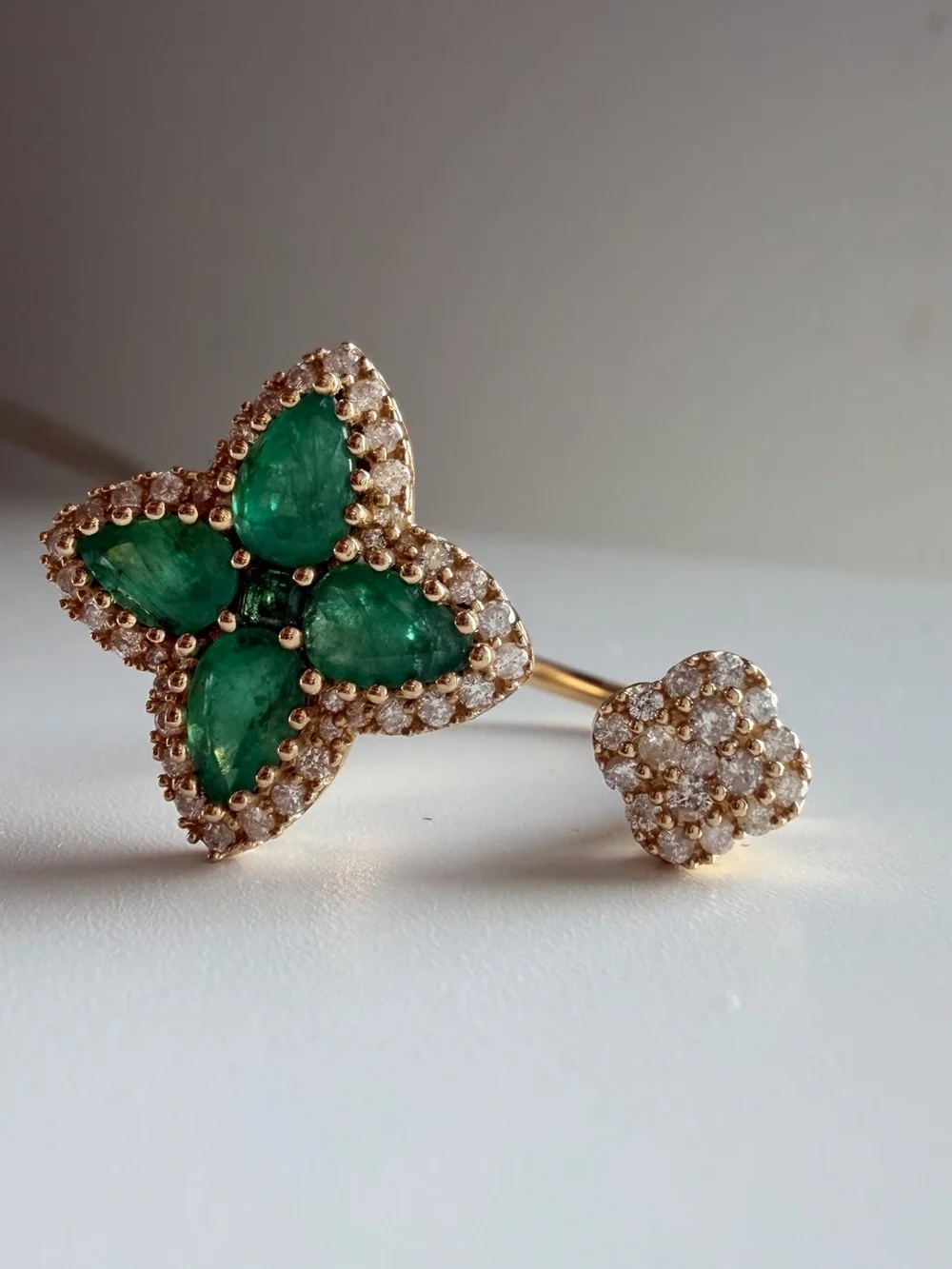 14K yellow gold Clover open ring .4ct diamond 1.4ct emerald